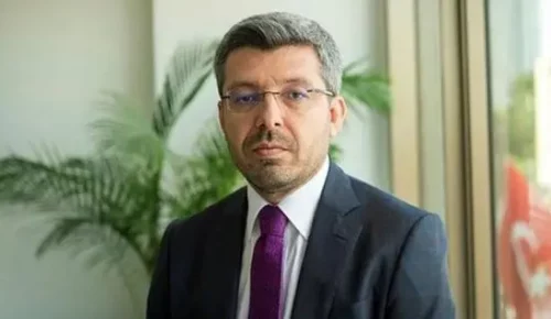 Erdoğan, Yıllardır Birlikte Çalıştığı Avukatına Vekaletini Sonlandırdı