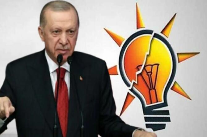 AK Parti’de 48 saatte 8’inci istifa: AK Parti’den ilk resmi açıklama
