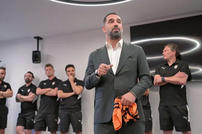 Arda Turan Ukrayna’da Tarih Yazıyor