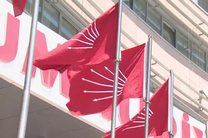 İzmir’de CHP’li 3 Belediyeye Soruşturma Başlatıldı