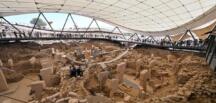 Göbeklitepe’de Neolitik Çağ’a Ait İnsan Heykeli Keşfedildi