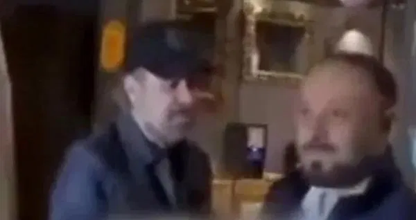 Nejat İşler’e Kafa Atan Muhabir Özür Diledi