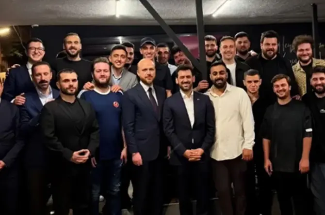 Bilal Erdoğan’ın Ünlülerle Fotoğrafı Gündem Oldu