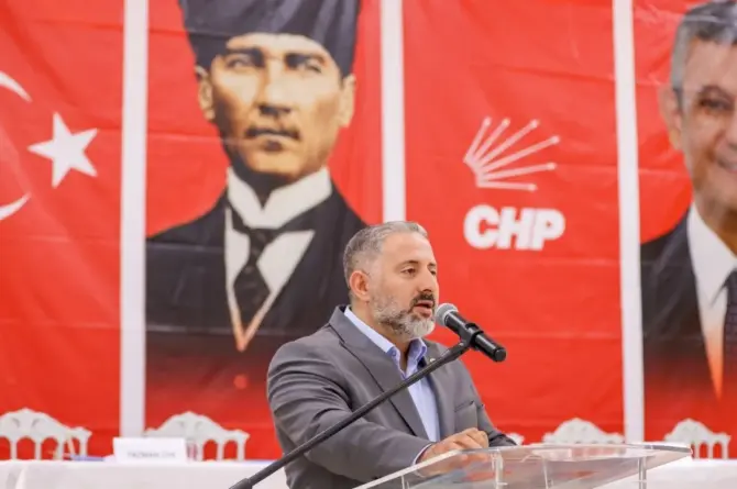 CHP İzmir İl Kongresi Öncesi Çağdaş Kaya Adaylıktan Çekildi