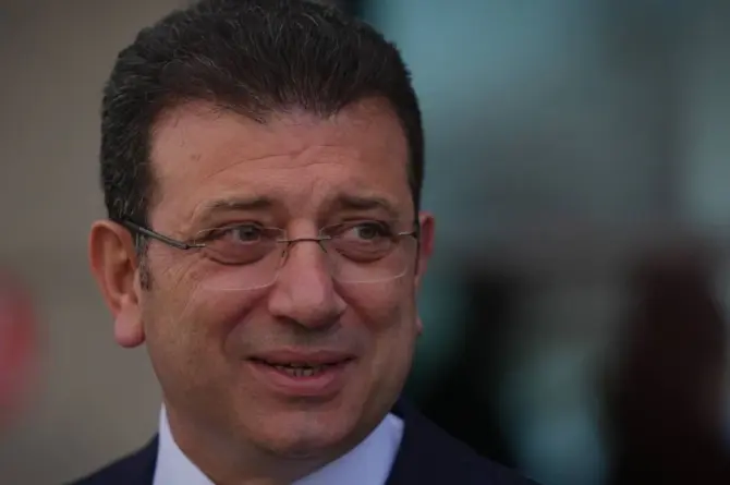 Ekrem İmamoğlu’nun “savcılara hakaret” davası düşürüldü