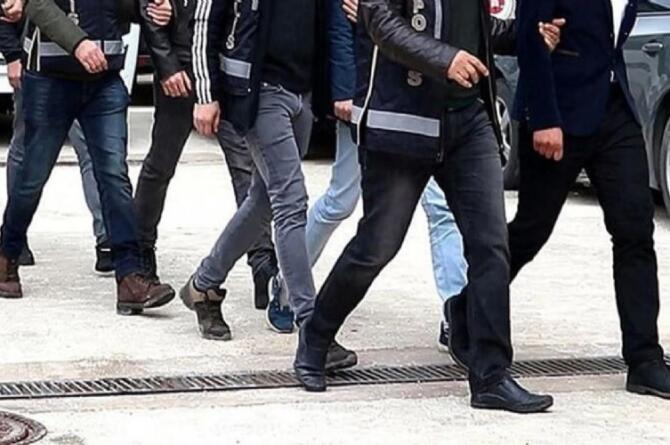 İzmir’de FETÖ operasyonu: Çok sayıda gözaltı!