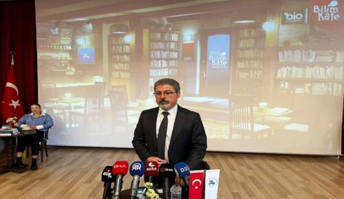 Ercan’ın ‘o ilçelerde oturmayın’ açıklamasına Sözbilir’den tepki: CİMER’e şikayet edin!