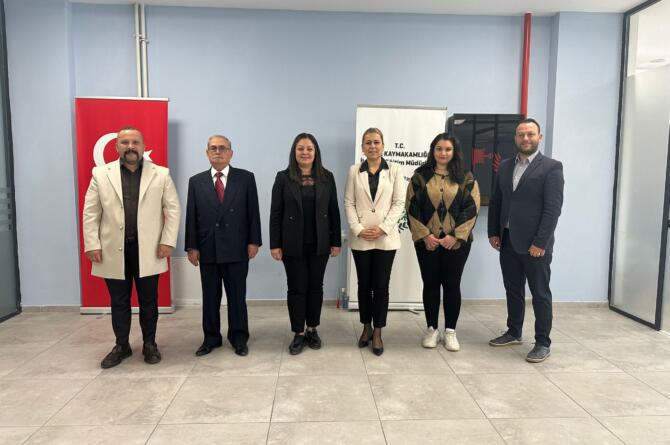 İYİ Parti Tire İlçe Başkanlığı’ndan Milli Eğitim Müdürüne Öğretmenler Günü Ziyareti