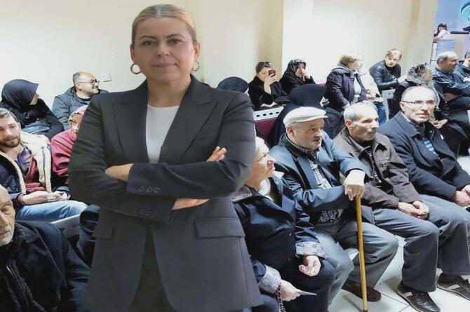 İYİ Parti Tire İlçe Başkanı Ela Ekici’den Emekli Maaşı Tepkisi