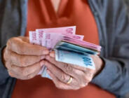 En düşük emekli aylığı teklifi kabul edildi