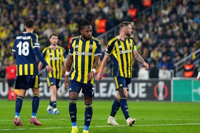 İlk 8 hedefine İngiliz engeli: Fenerbahçe, Aston Villa’ya 1-0 mağlup oldu