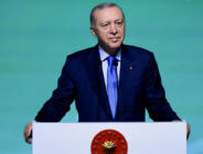 Erdoğan: Gençler geleceğe dair umutlarımı yeşertiyor