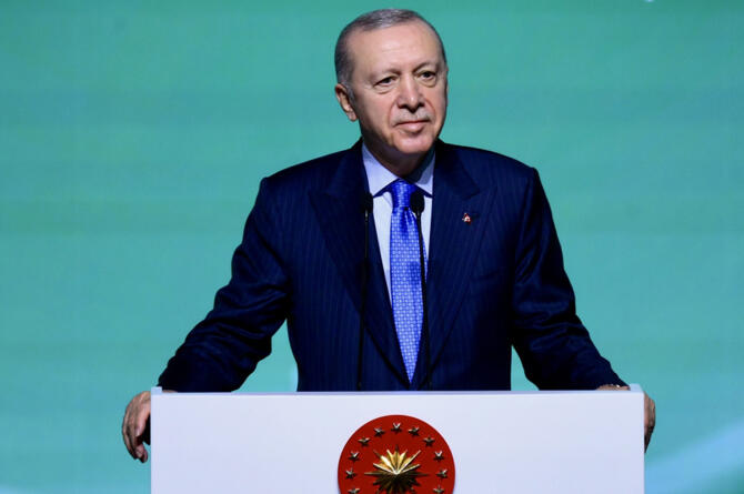 Erdoğan: Gençler geleceğe dair umutlarımı yeşertiyor
