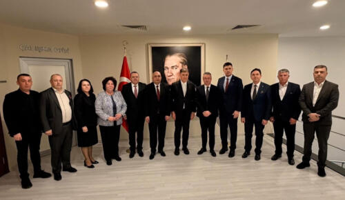 İzmir’de Soydaş Buluşması: HÖH İftarı Birlik ve Dayanışma Mesajlarına Sahne Oldu