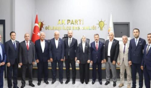 Ankara’da 6 CHP belediye meclis üyesi AK Parti’ye geçti