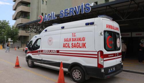 15 yaşındaki çocuk, yolda tartıştığı kişiyi bıçakla öldürdü