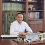 “EL ARABASINDAN TÜRKİYE’NİN ZİRVESİNE: ORHAN GÜZELAYDIN’IN KAHTA ÇİĞKÖFTE DESTANI”